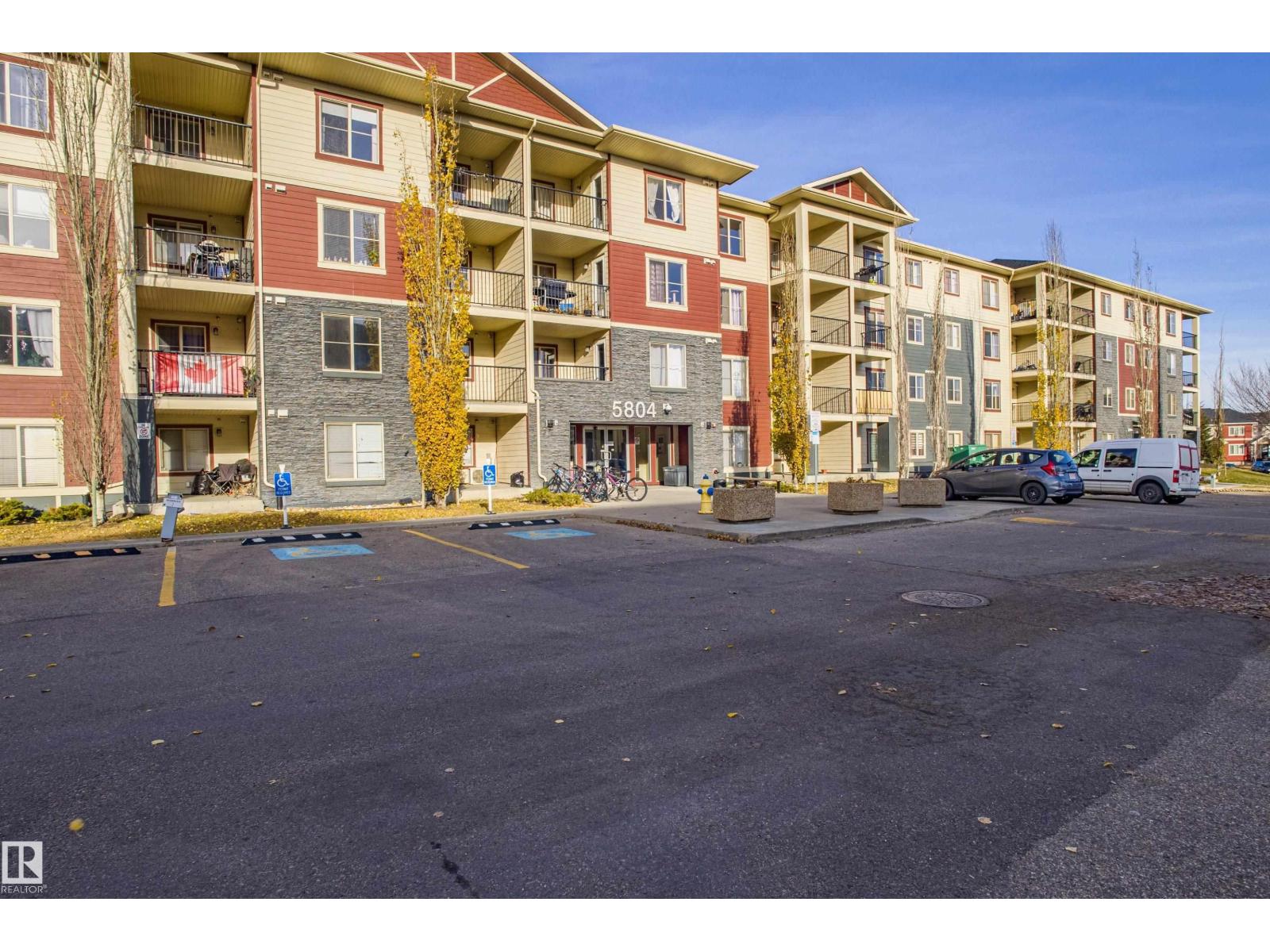#201 5804 Mullen Pl Nw Property Photo 4