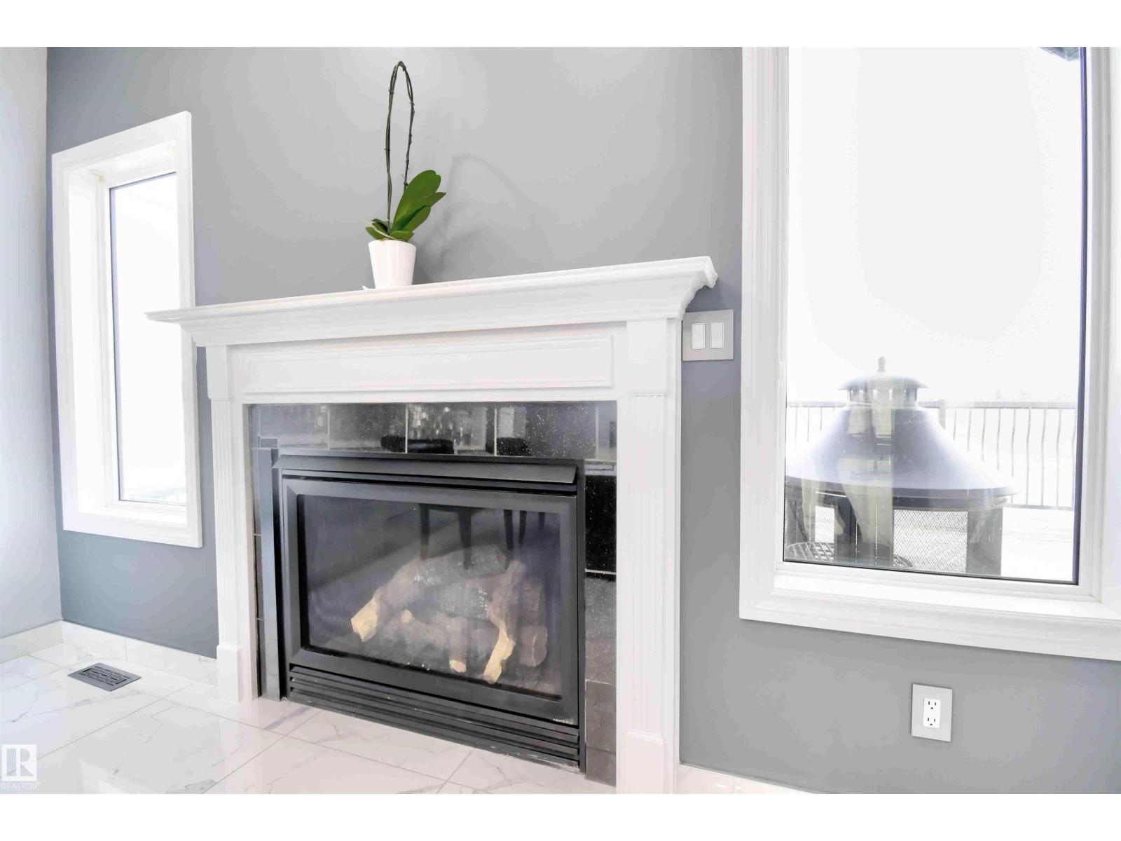 4409 44 St Property Photo 14