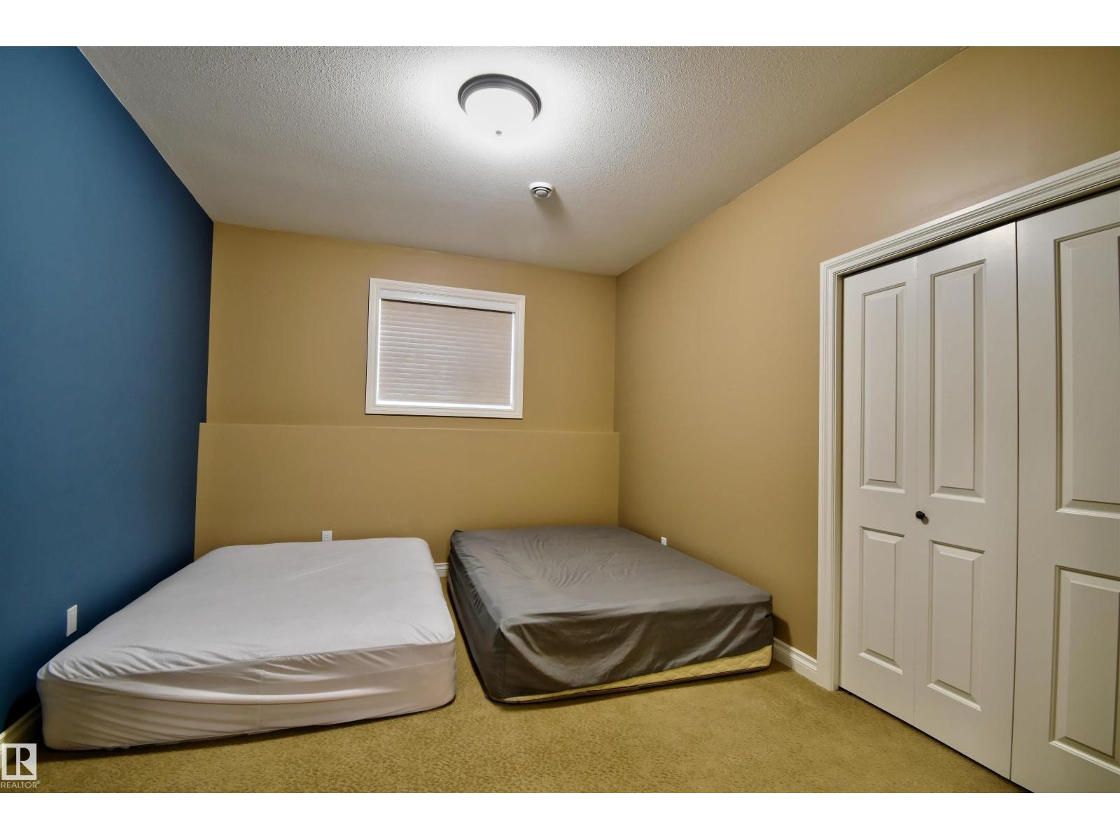 4409 44 St Property Photo 27