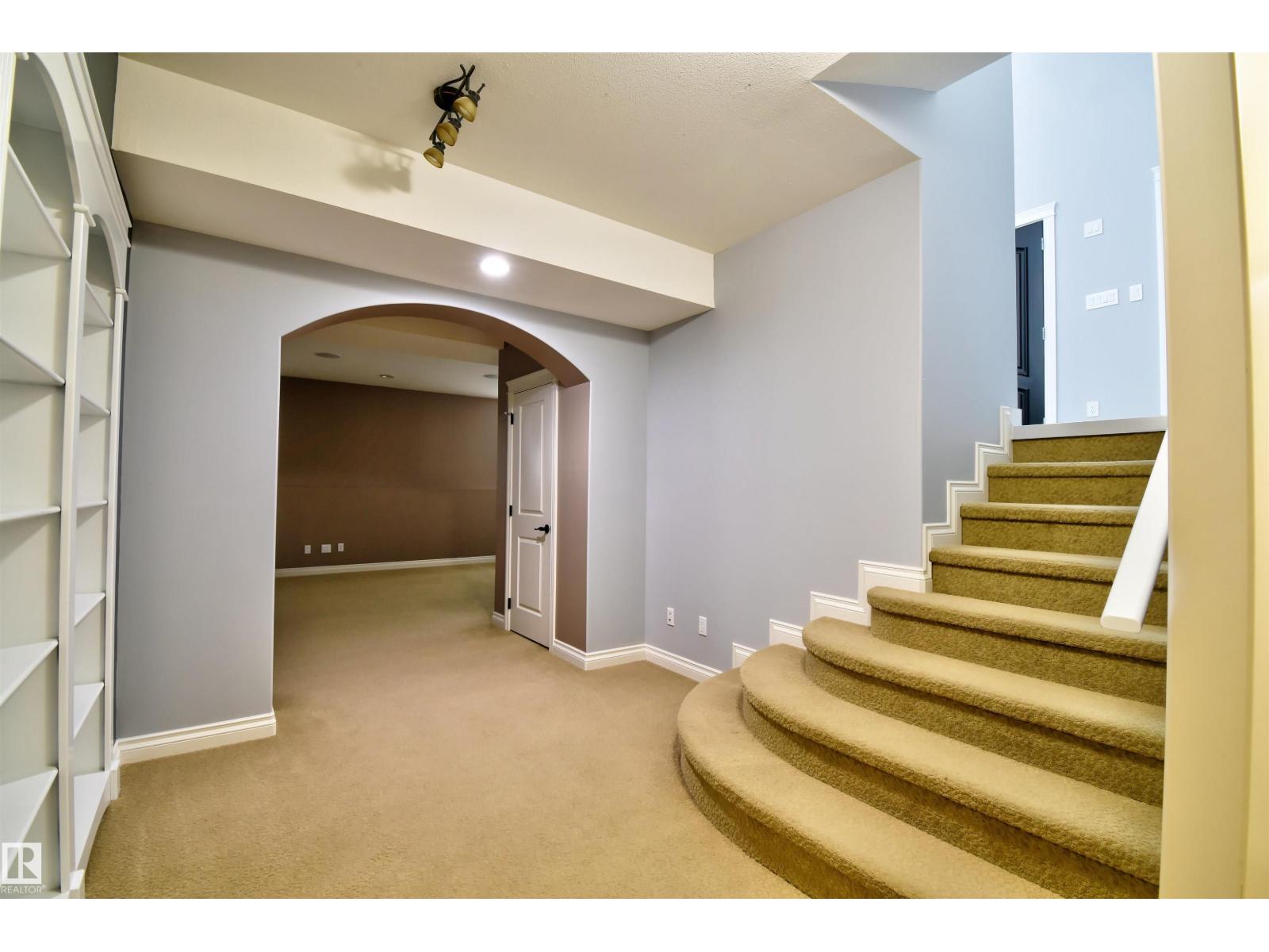4409 44 St Property Photo 31