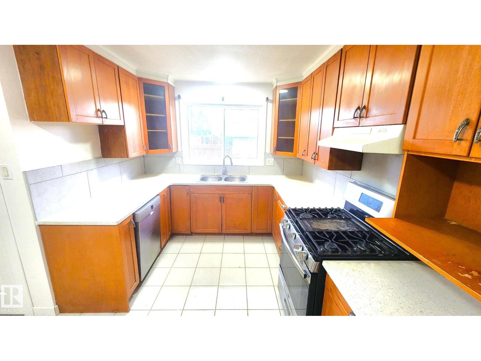 11516 133a Av Nw Property Photo 26