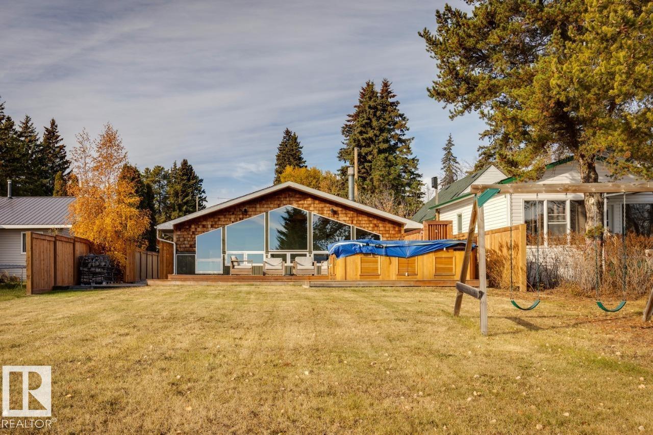 129 1 Av Property Photo 2