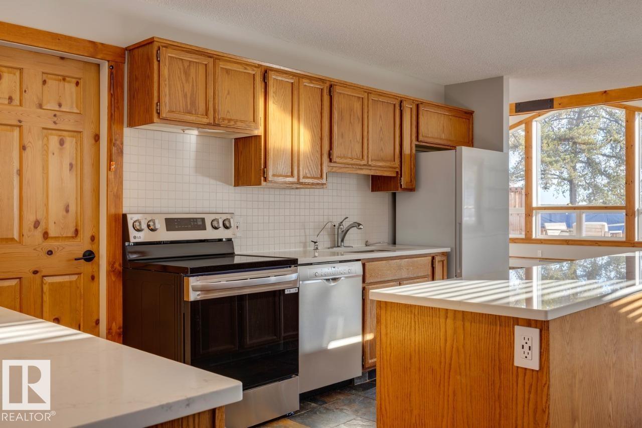 129 1 Av Property Photo 14