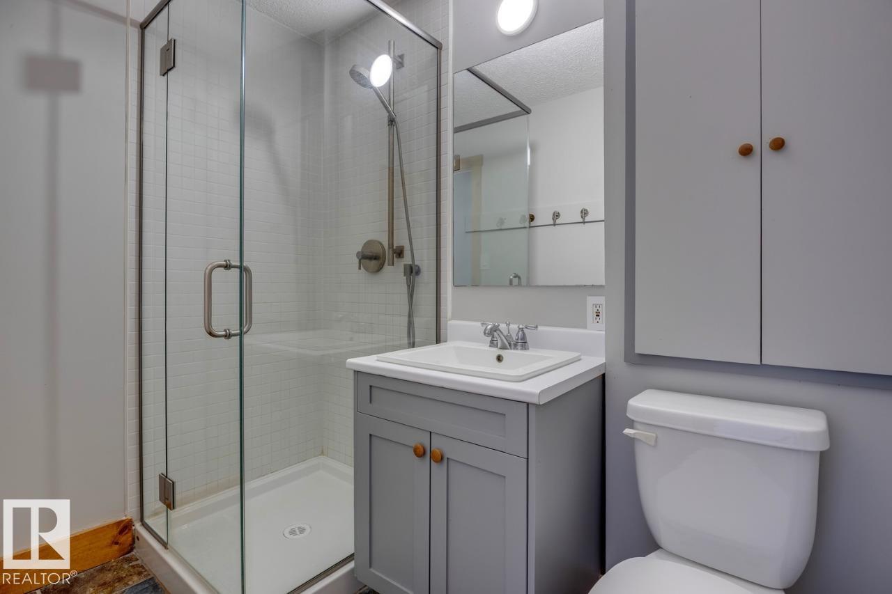 129 1 Av Property Photo 28