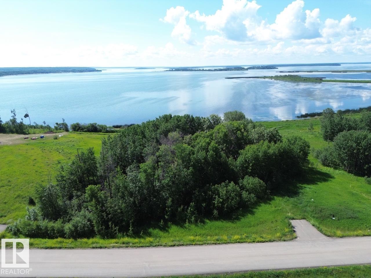 5 Islandview Road Lac La Biche Lake Photo de la propriété 1