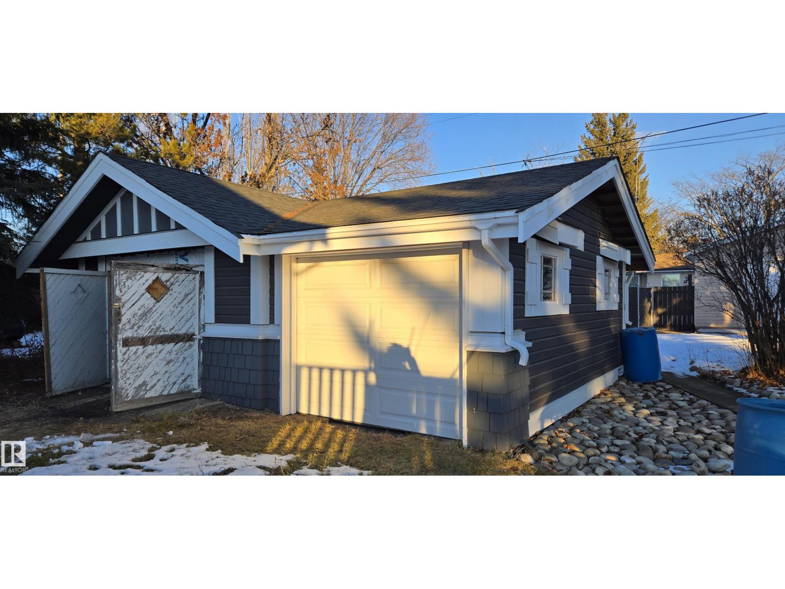 5023 53 St Property Photo 26