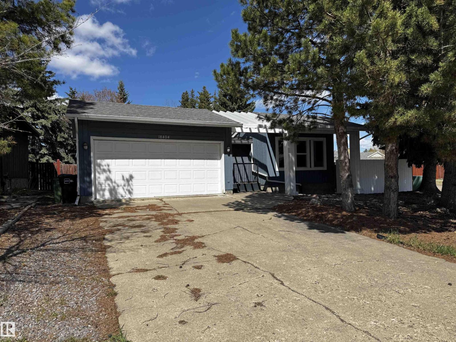 18404 66 Av Nw Property Photo 1