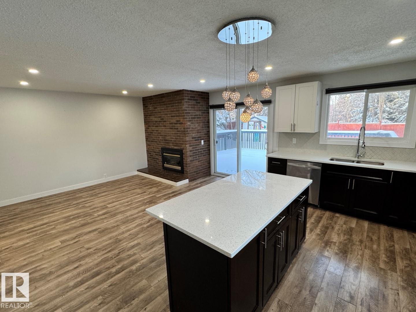 18404 66 Av Nw Property Photo 7