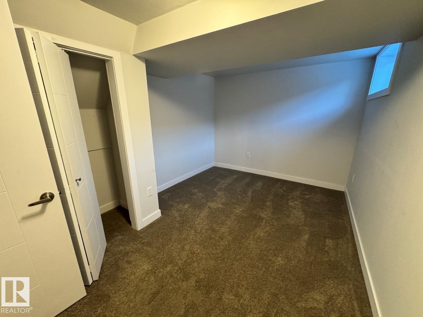 18404 66 Av Nw Property Photo 18