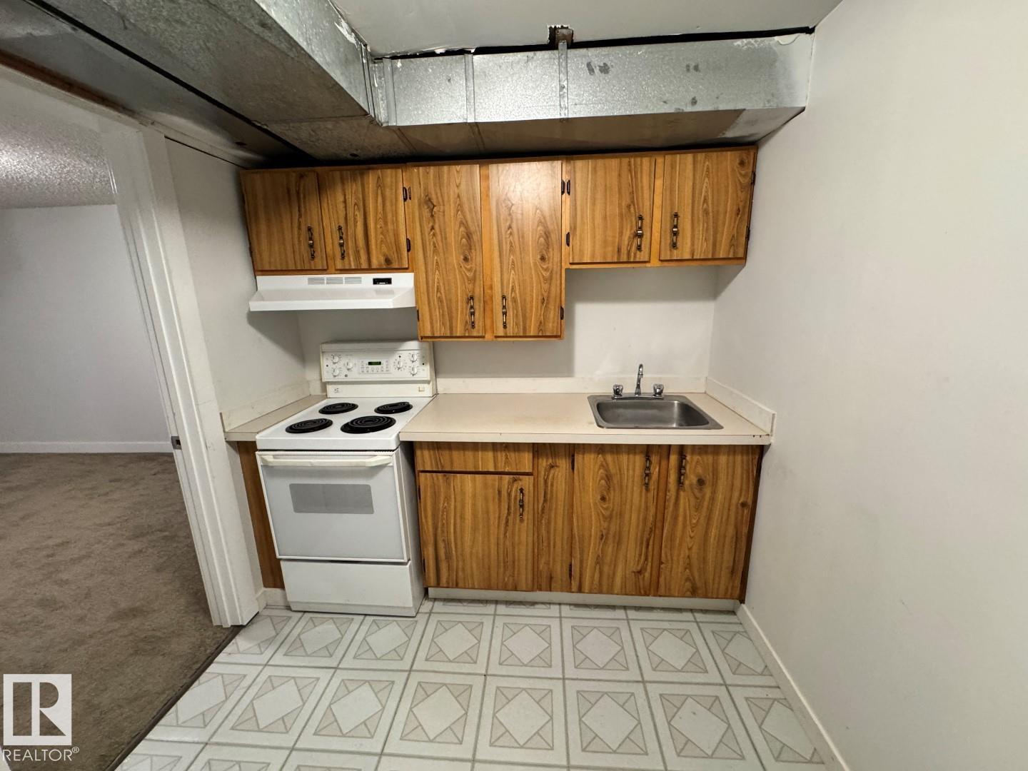 18404 66 Av Nw Property Photo 25