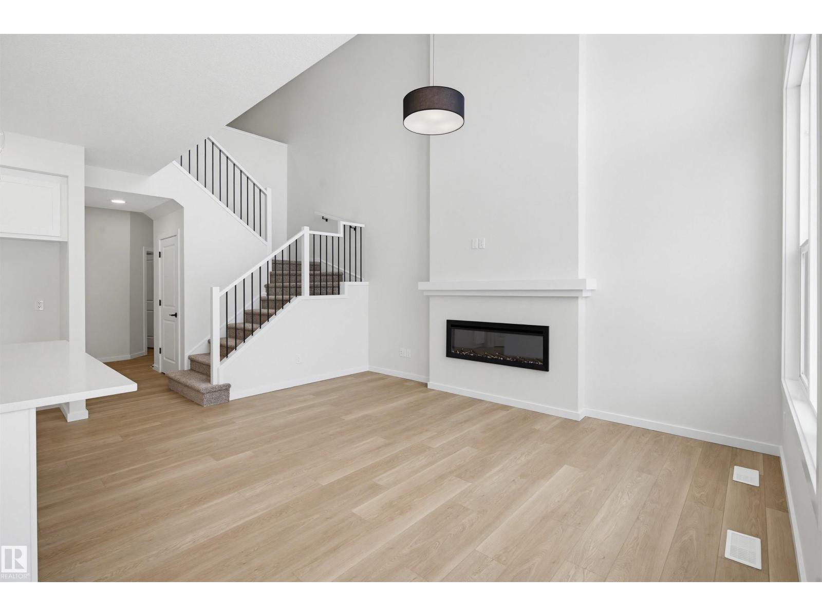 2535 211 St Nw Property Photo 10