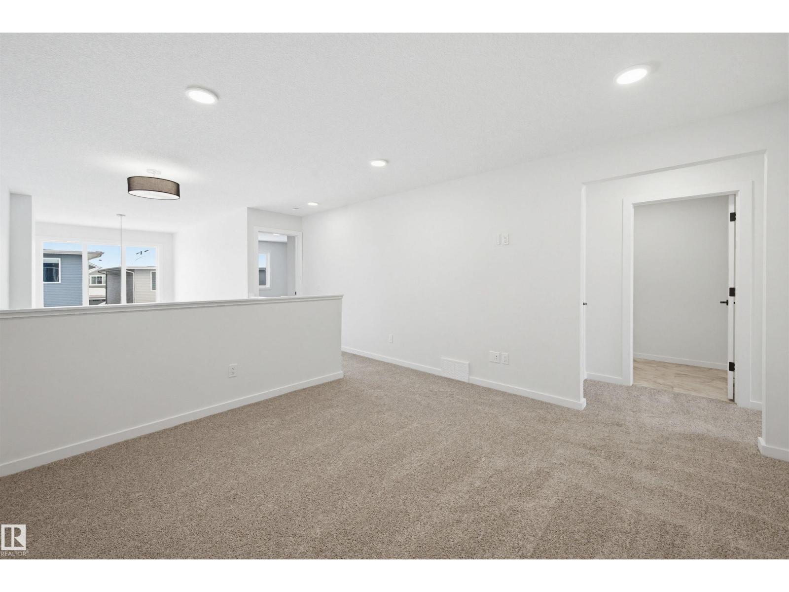 2535 211 St Nw Property Photo 26