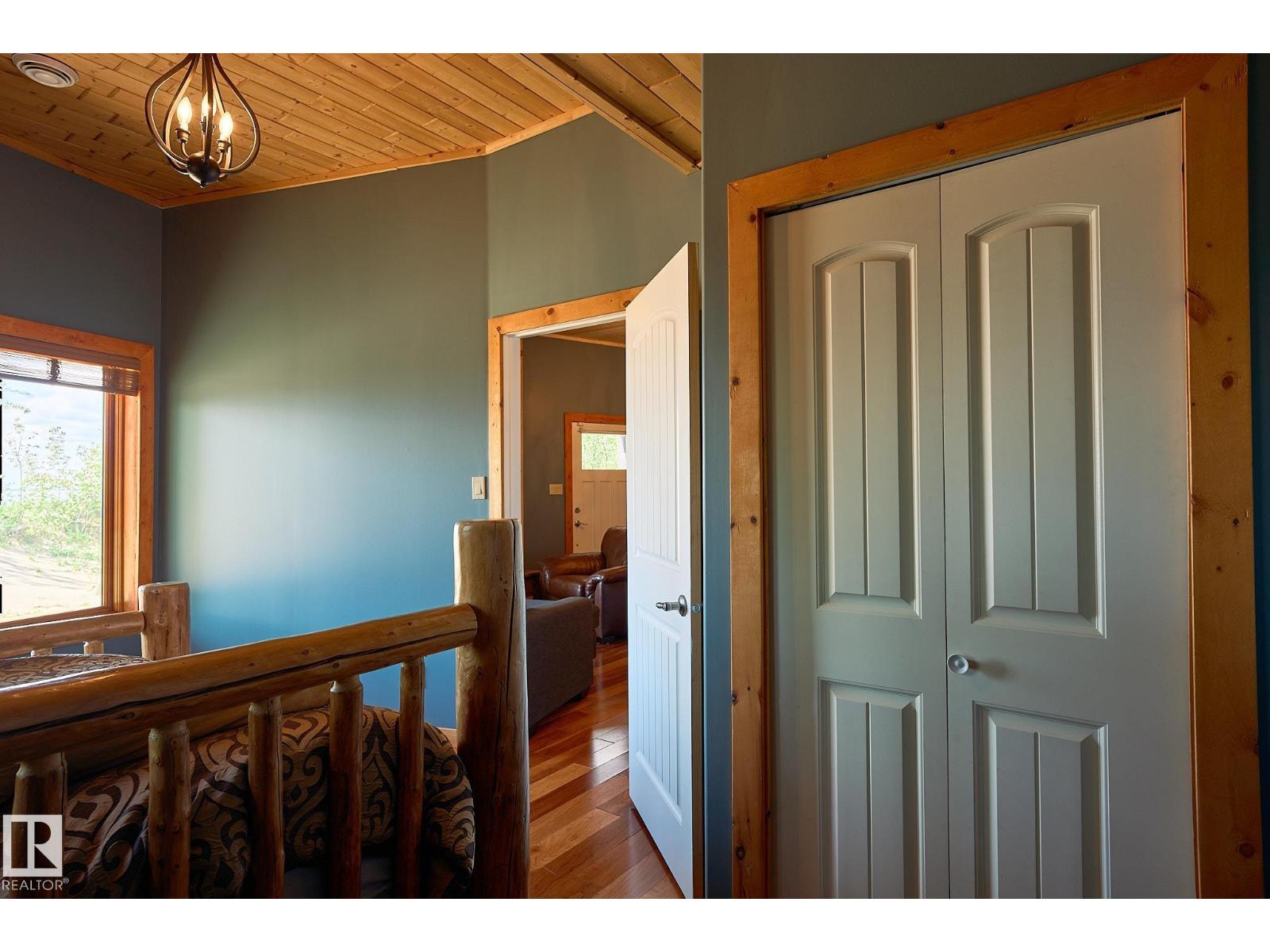 9 Upper Cr Property Photo 25