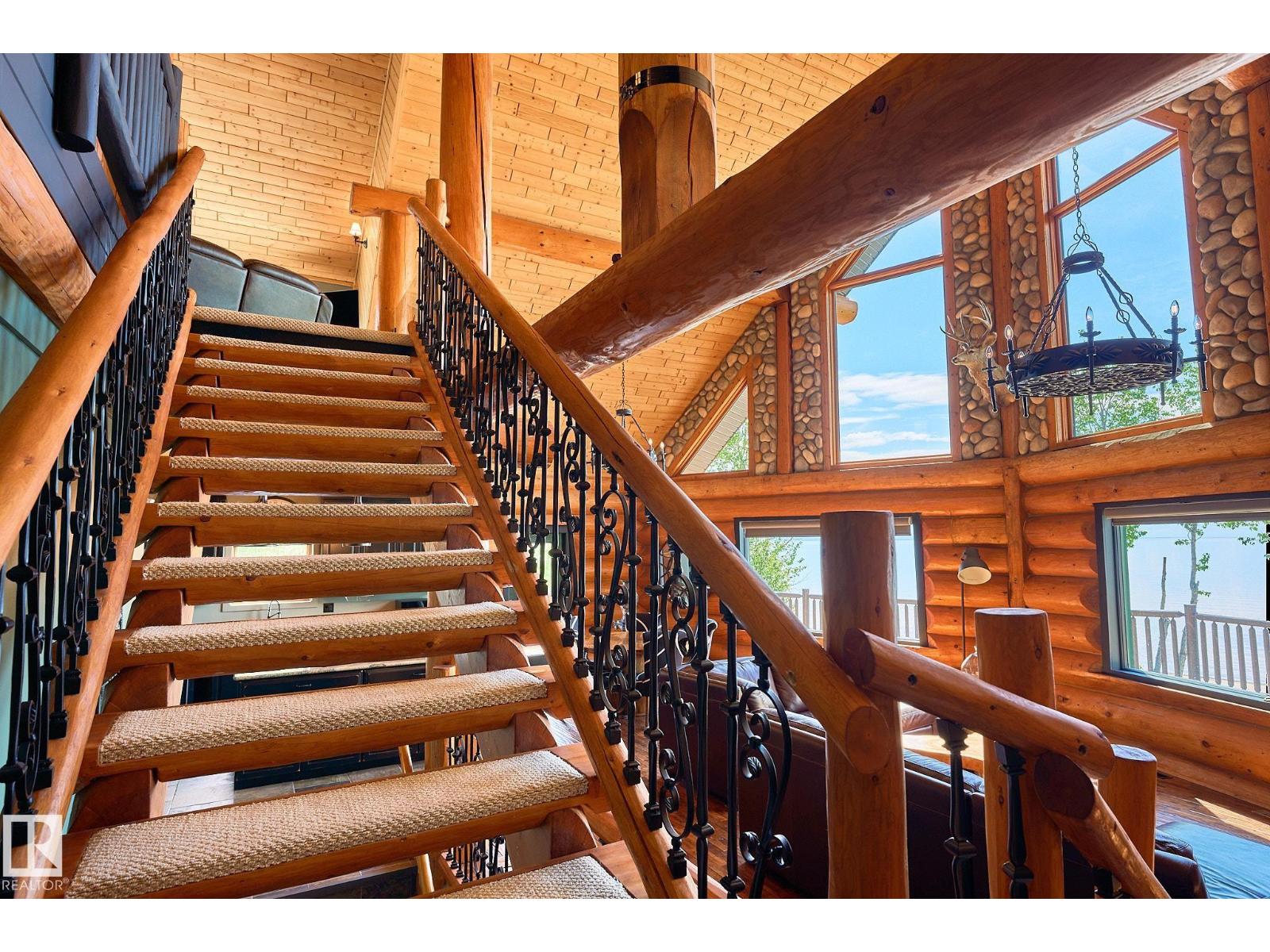 9 Upper Cr Property Photo 39