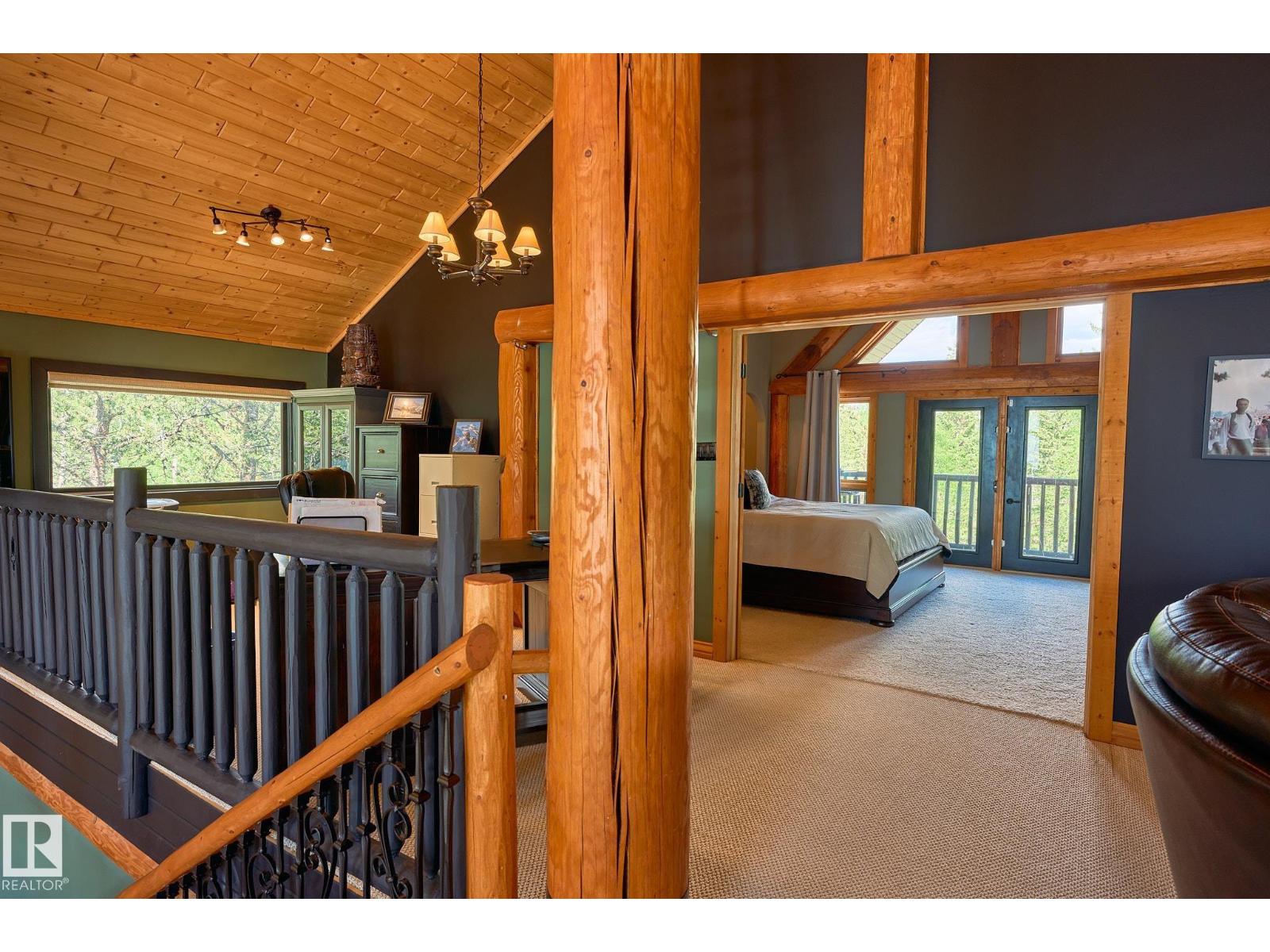 9 Upper Cr Property Photo 42