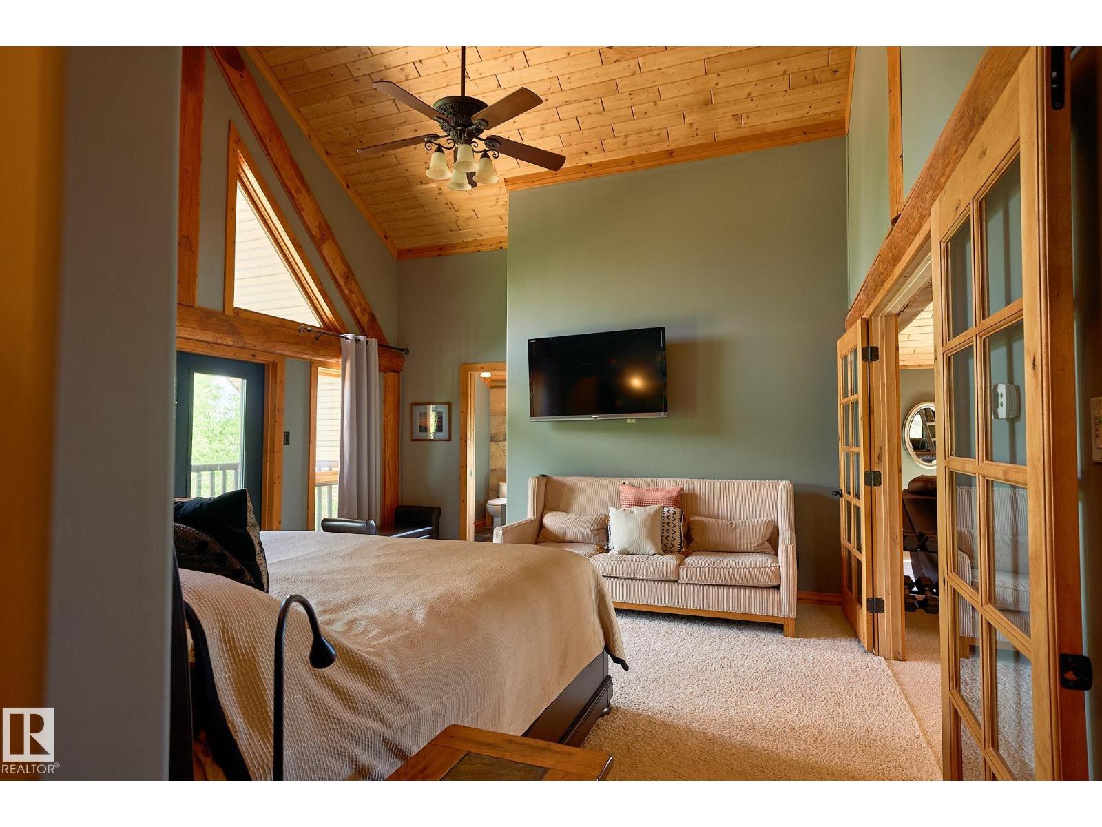 9 Upper Cr Property Photo 46