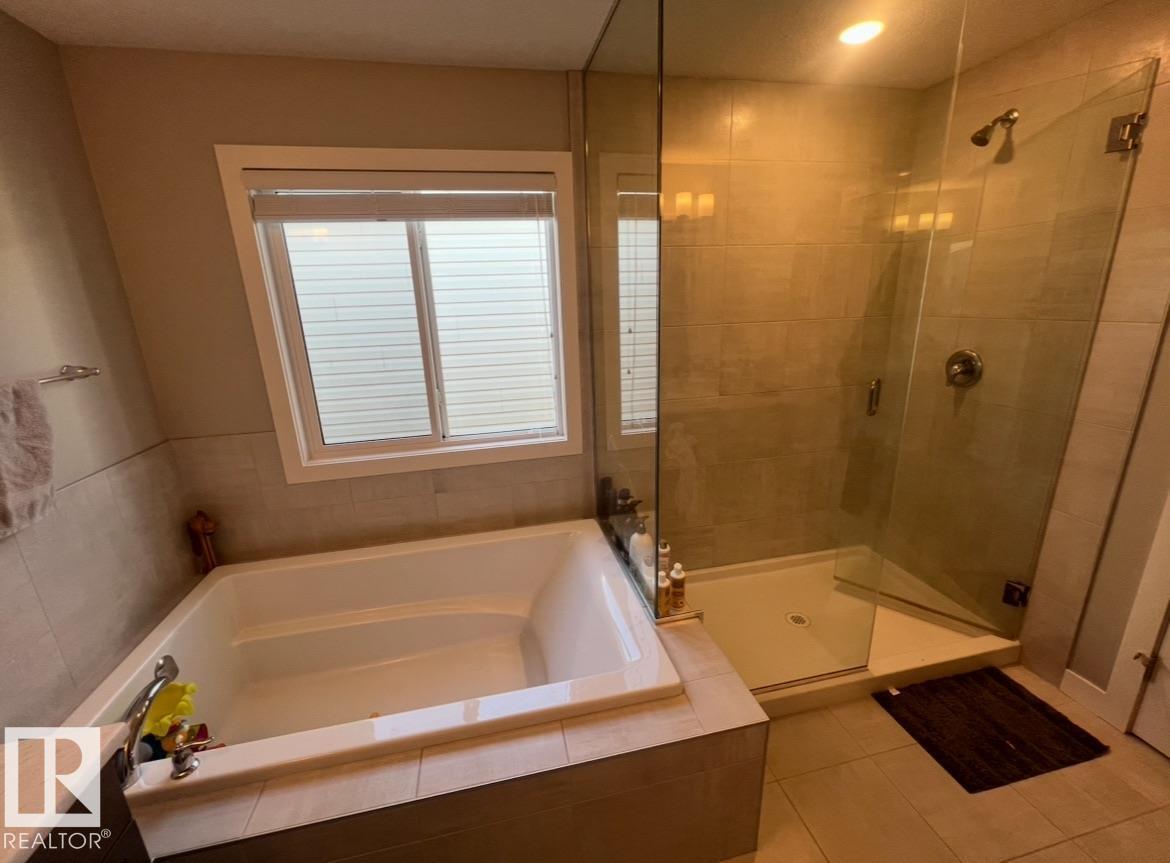 1539 200 St Nw Property Photo 8