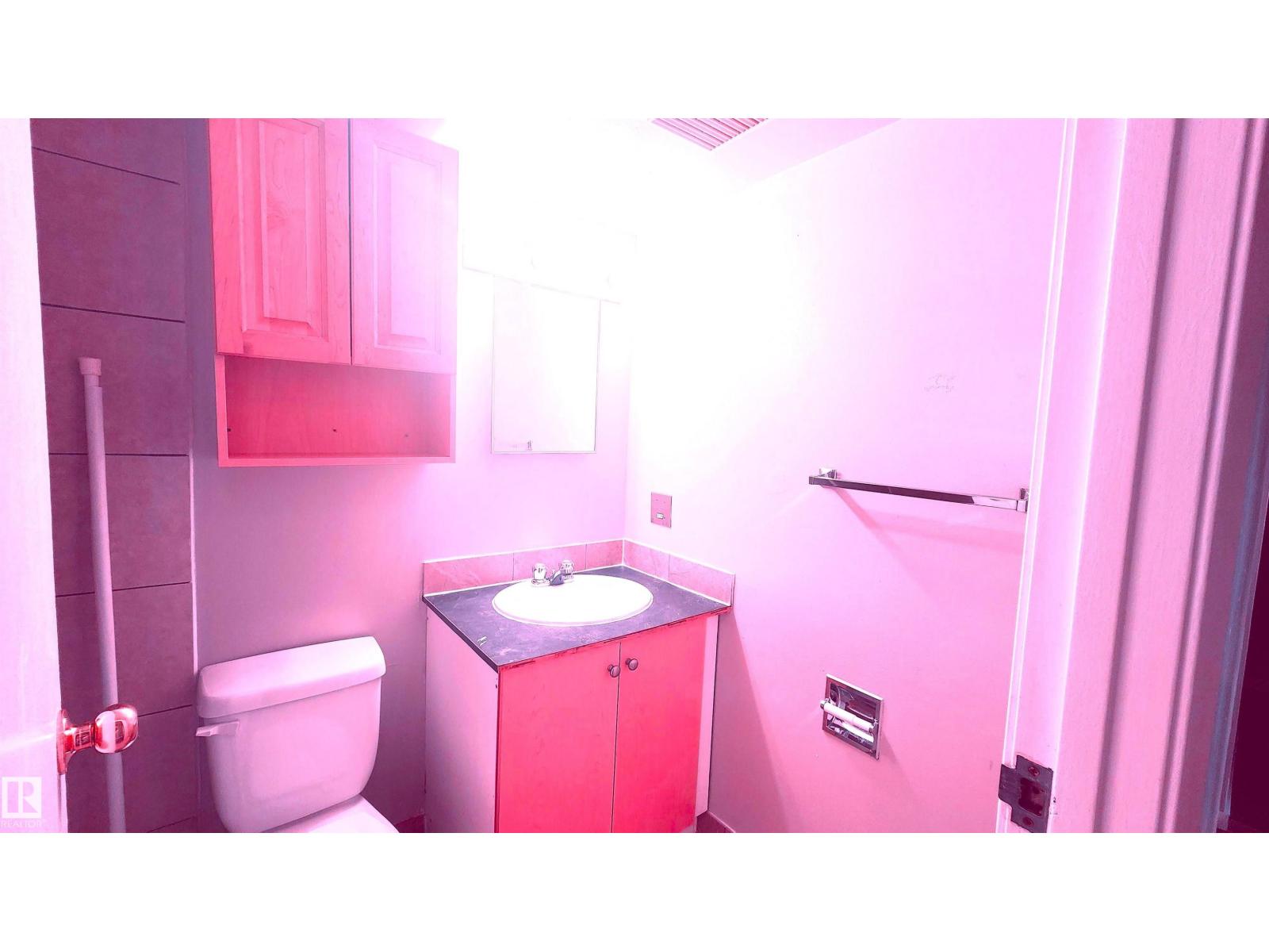 #2 11265 31 Av Nw Property Photo 7