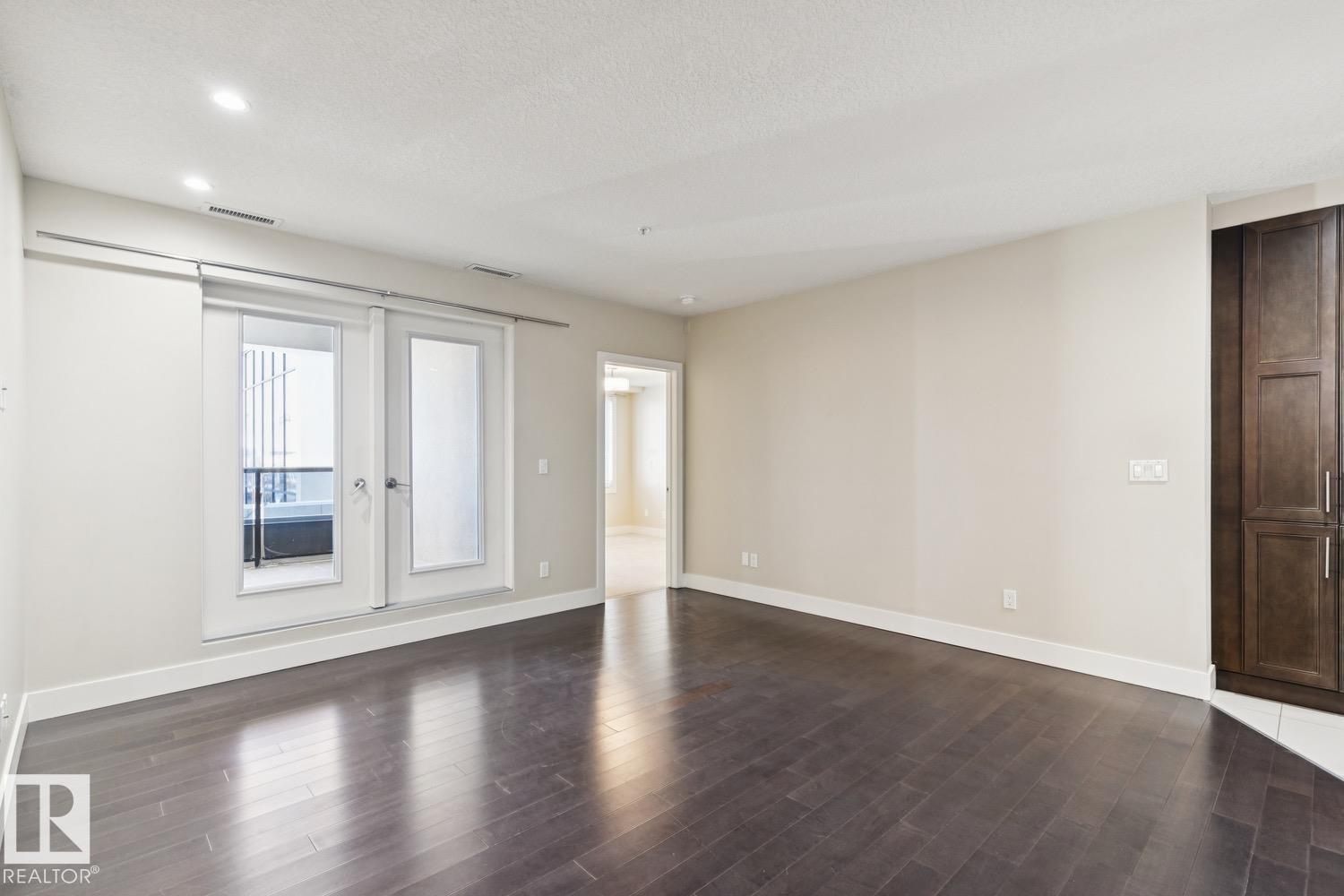 #208 1350 Windermere Wy Sw Property Photo 11