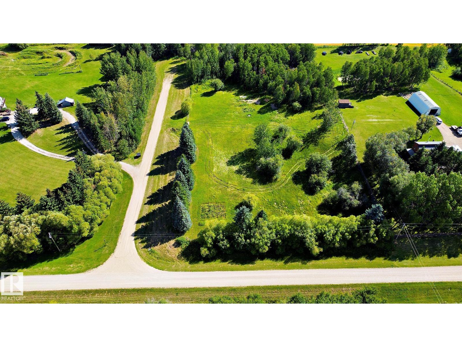 6 52019 Rge Rd 20 Property Photo 11