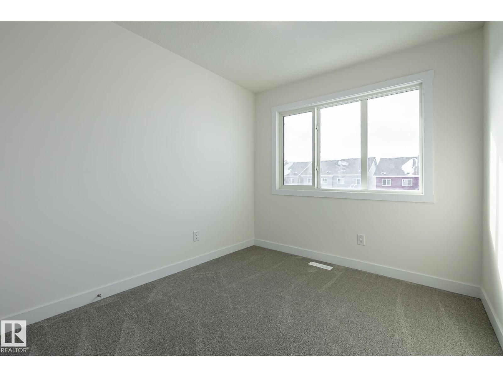 1531 211 St Nw Property Photo 20