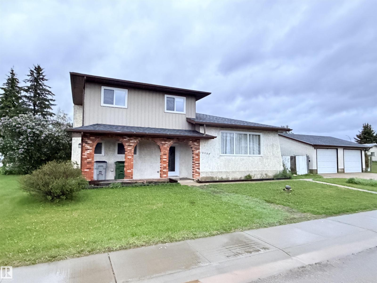 10503 110 St Property Photo 1