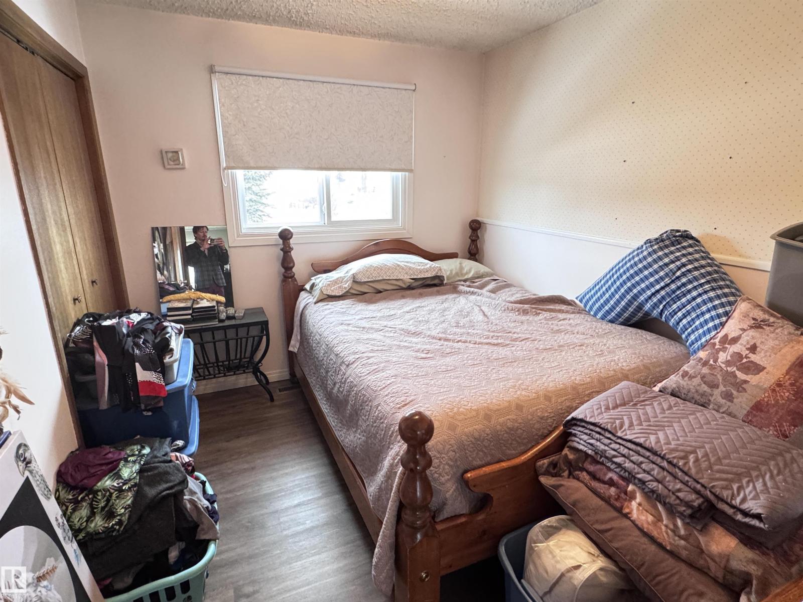 10503 110 St Property Photo 17