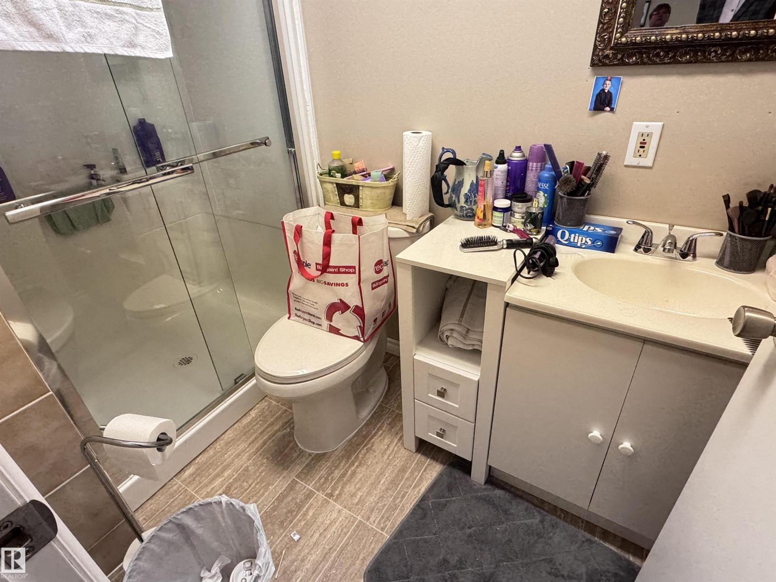 10503 110 St Property Photo 28