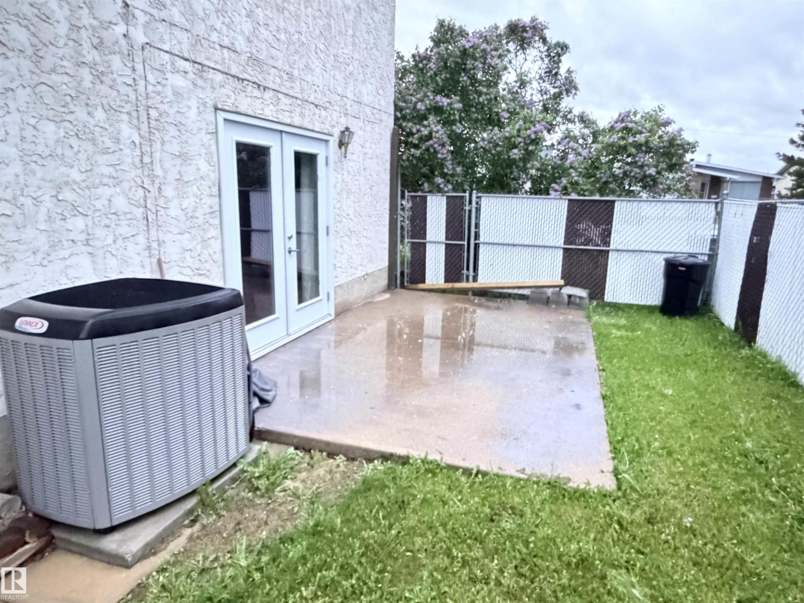 10503 110 St Property Photo 34