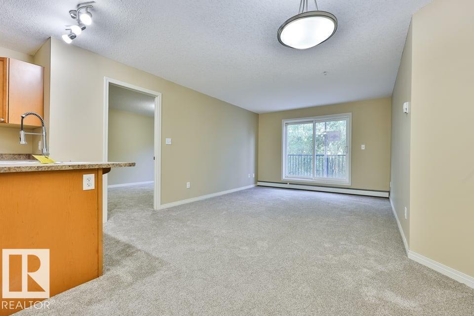 #107 4903 47 Av Property Photo 7