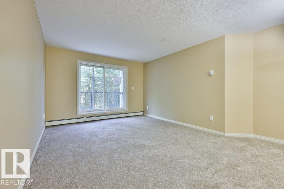 #107 4903 47 Av Property Photo 8