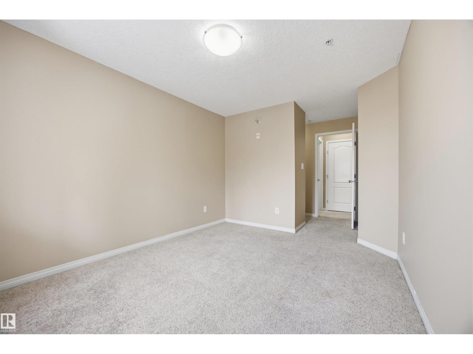 #107 4903 47 Av Property Photo 10