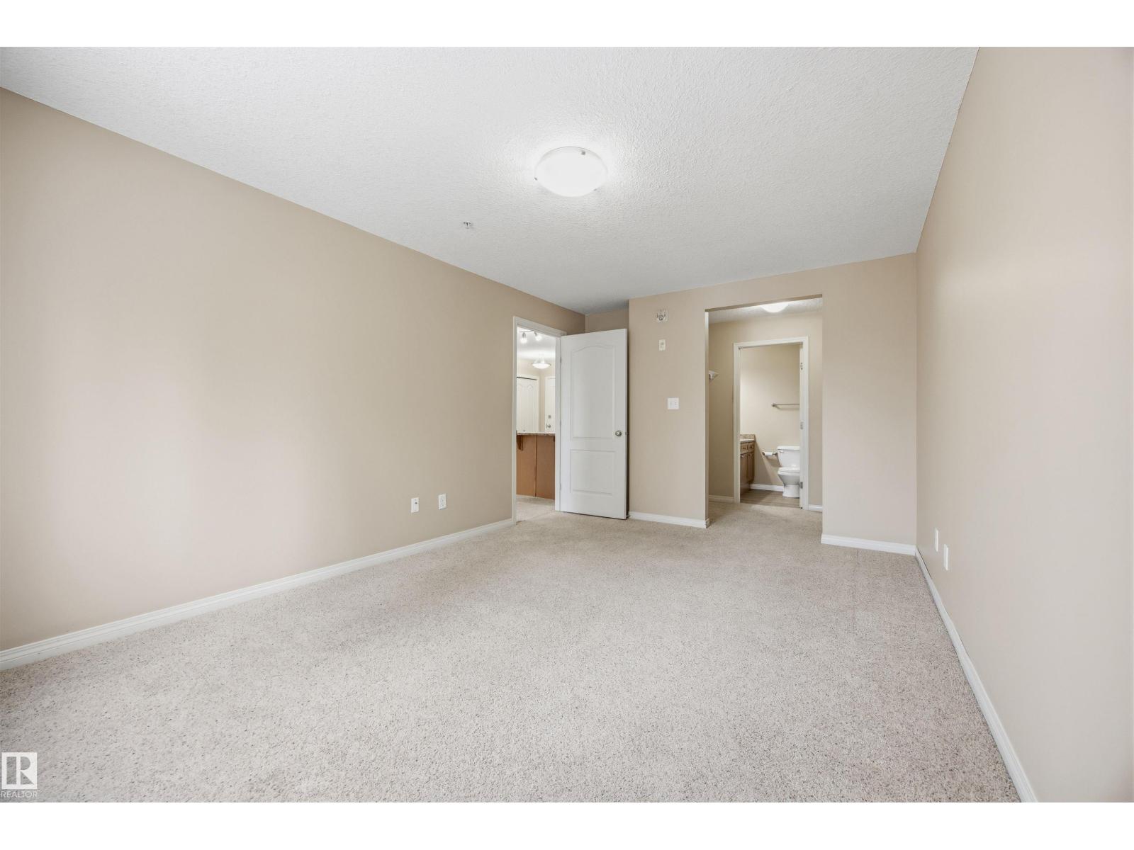 #107 4903 47 Av Property Photo 15