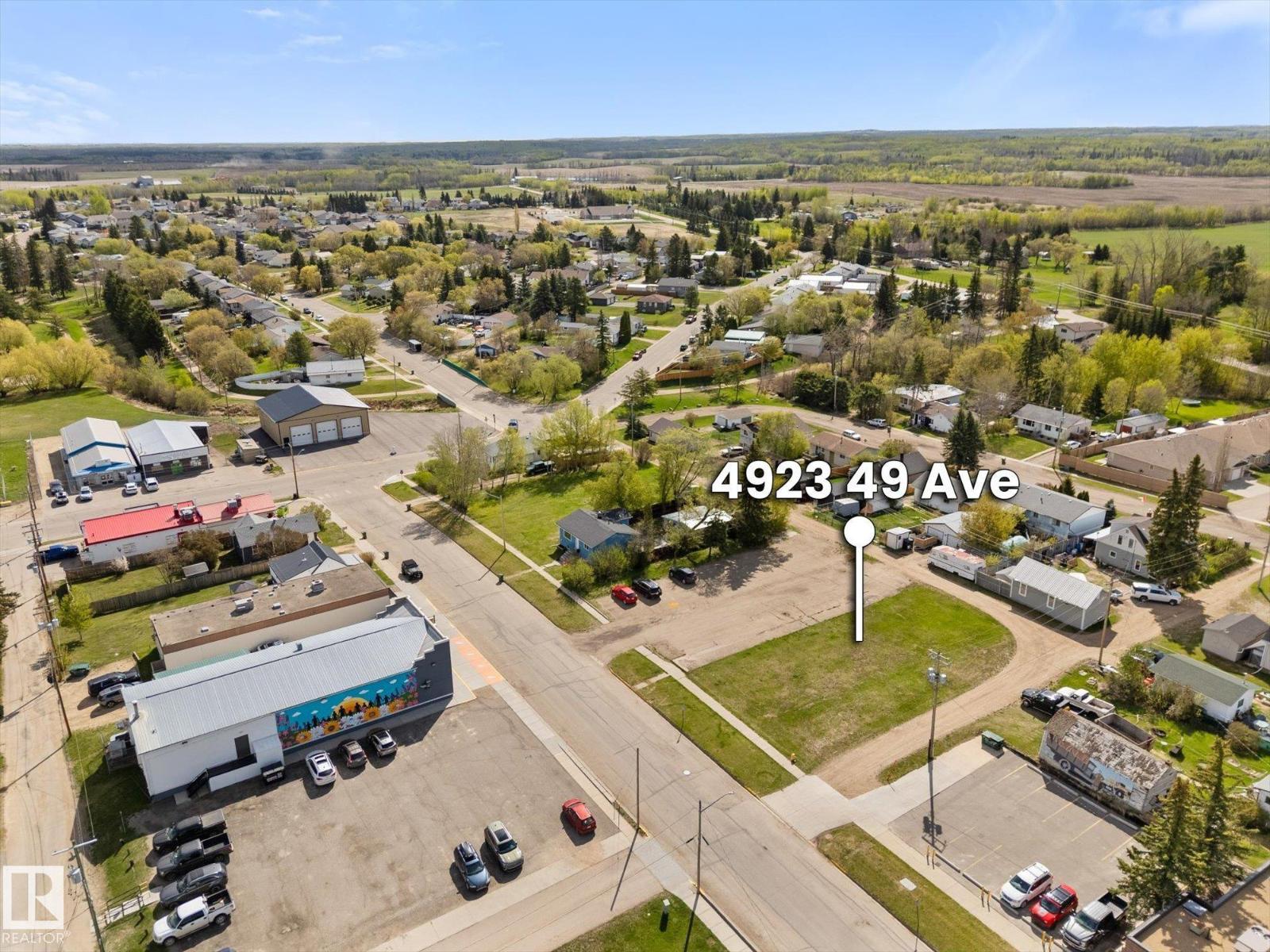 4923 49 AV