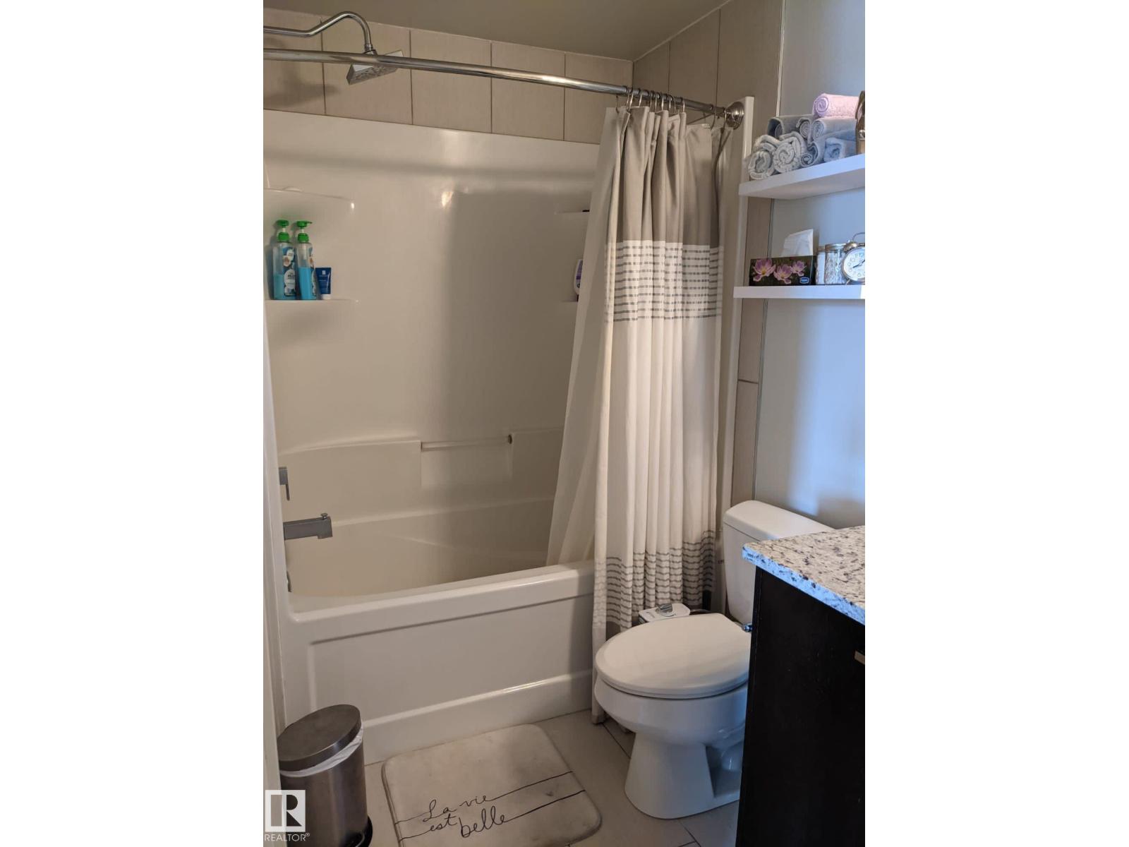 #501 10388 105 St Nw Property Photo 33