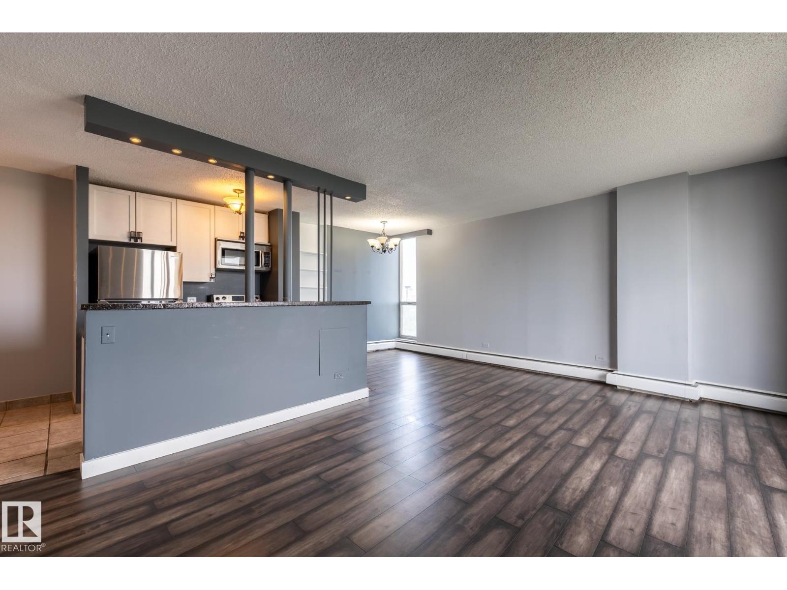 #911 10883 Saskatchewan Dr Nw Property Photo 9