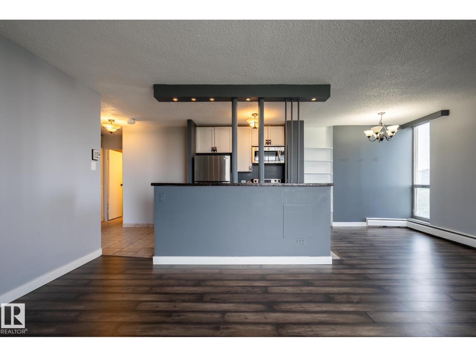 #911 10883 Saskatchewan Dr Nw Property Photo 14