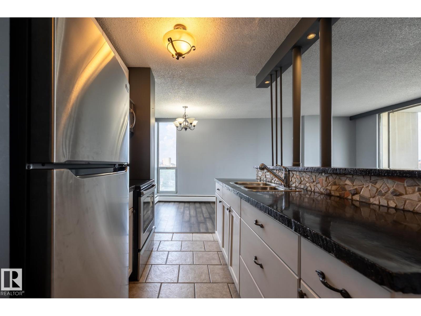 #911 10883 Saskatchewan Dr Nw Property Photo 17