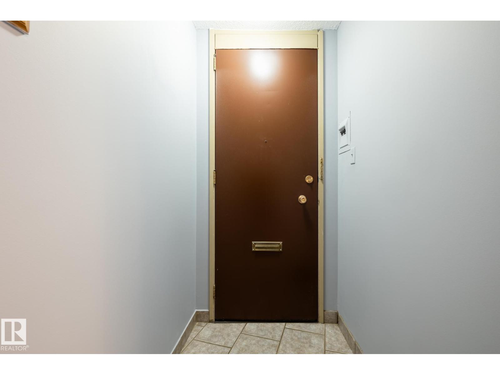 #911 10883 Saskatchewan Dr Nw Property Photo 21