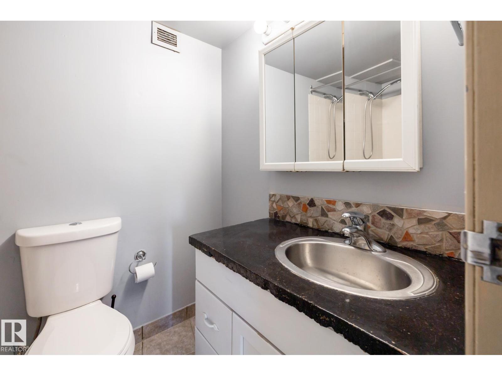 #911 10883 Saskatchewan Dr Nw Property Photo 23