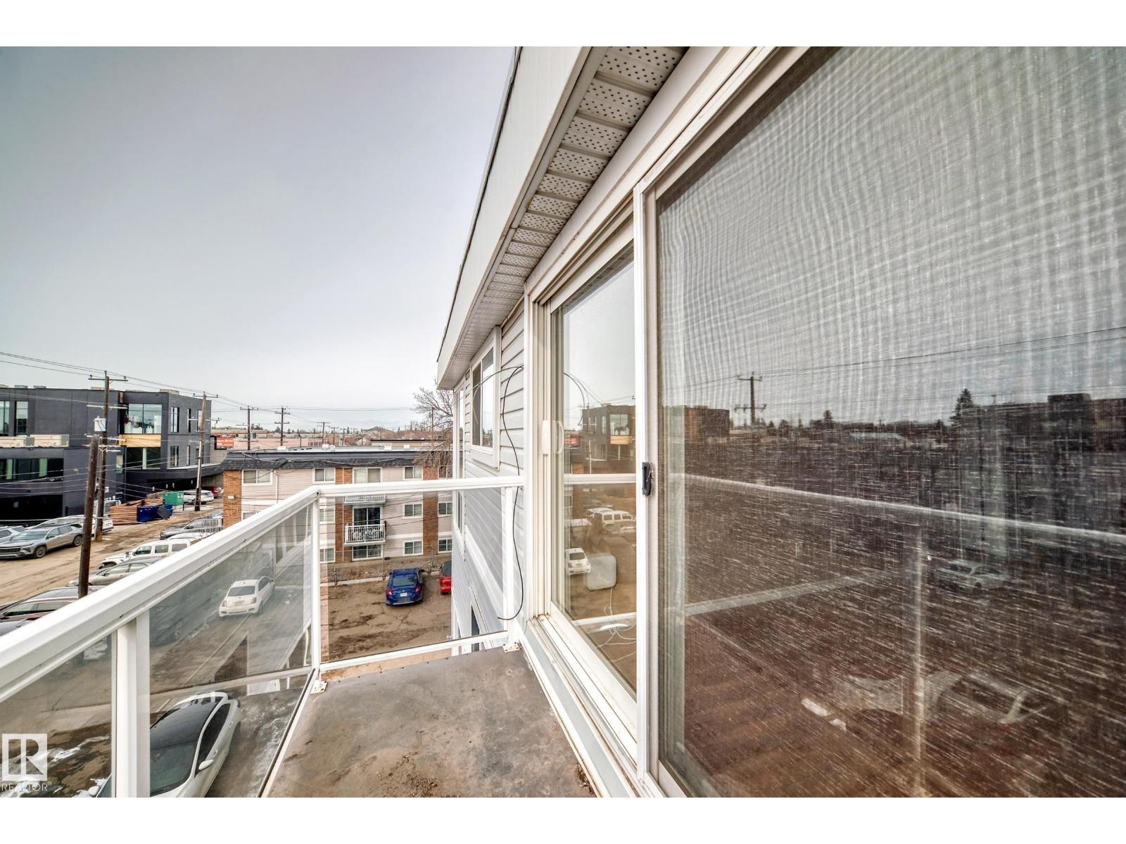 #403 10624 123 St Nw Property Photo 11