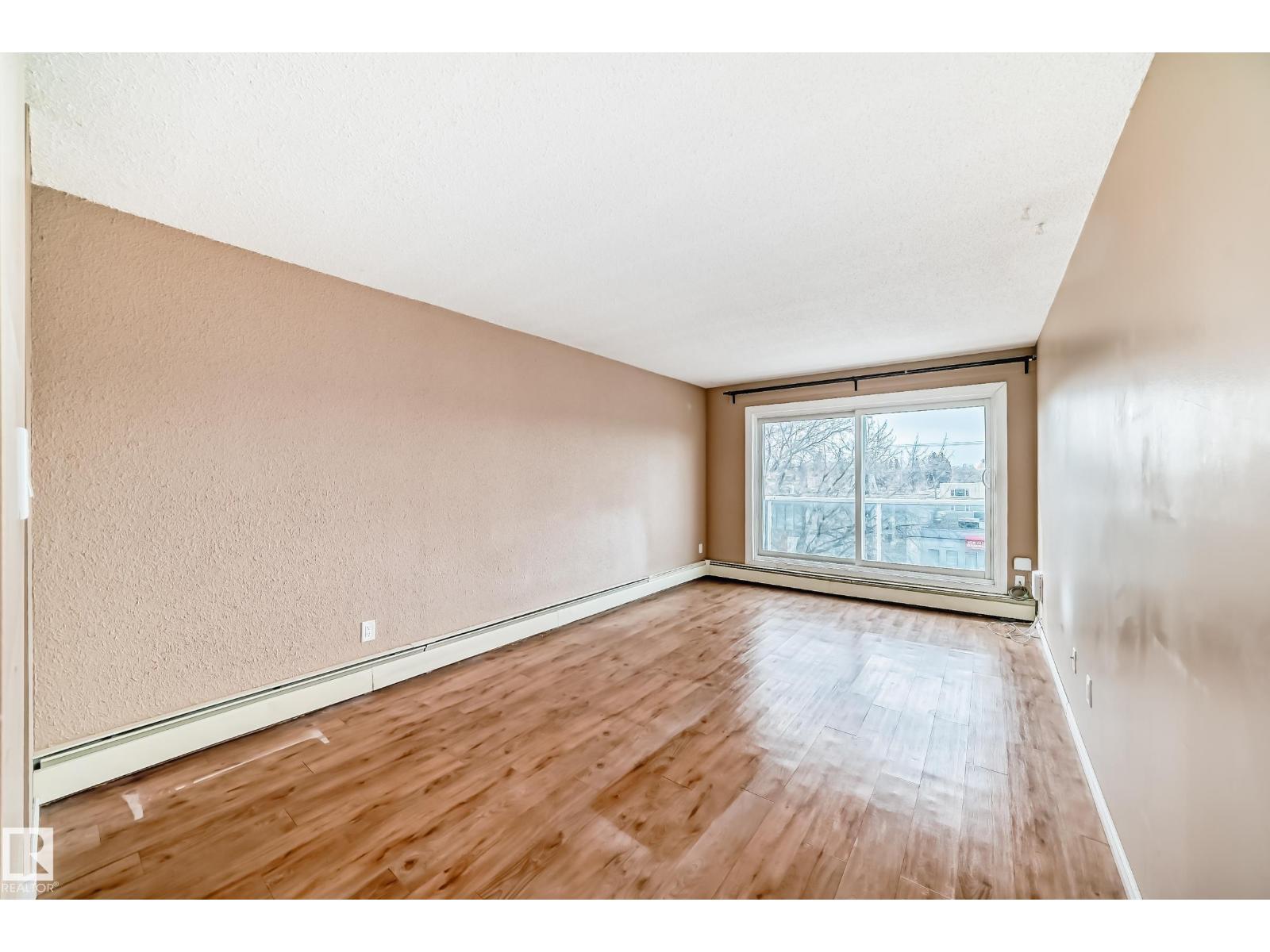 #403 10624 123 St Nw Property Photo 14