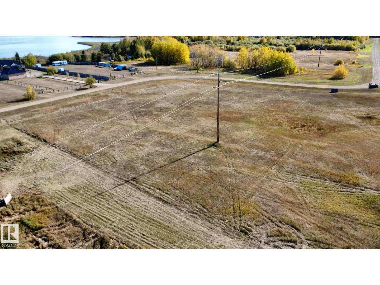 9 Bechthold Bay 104, 191054 Twp 852 Property Photo 1