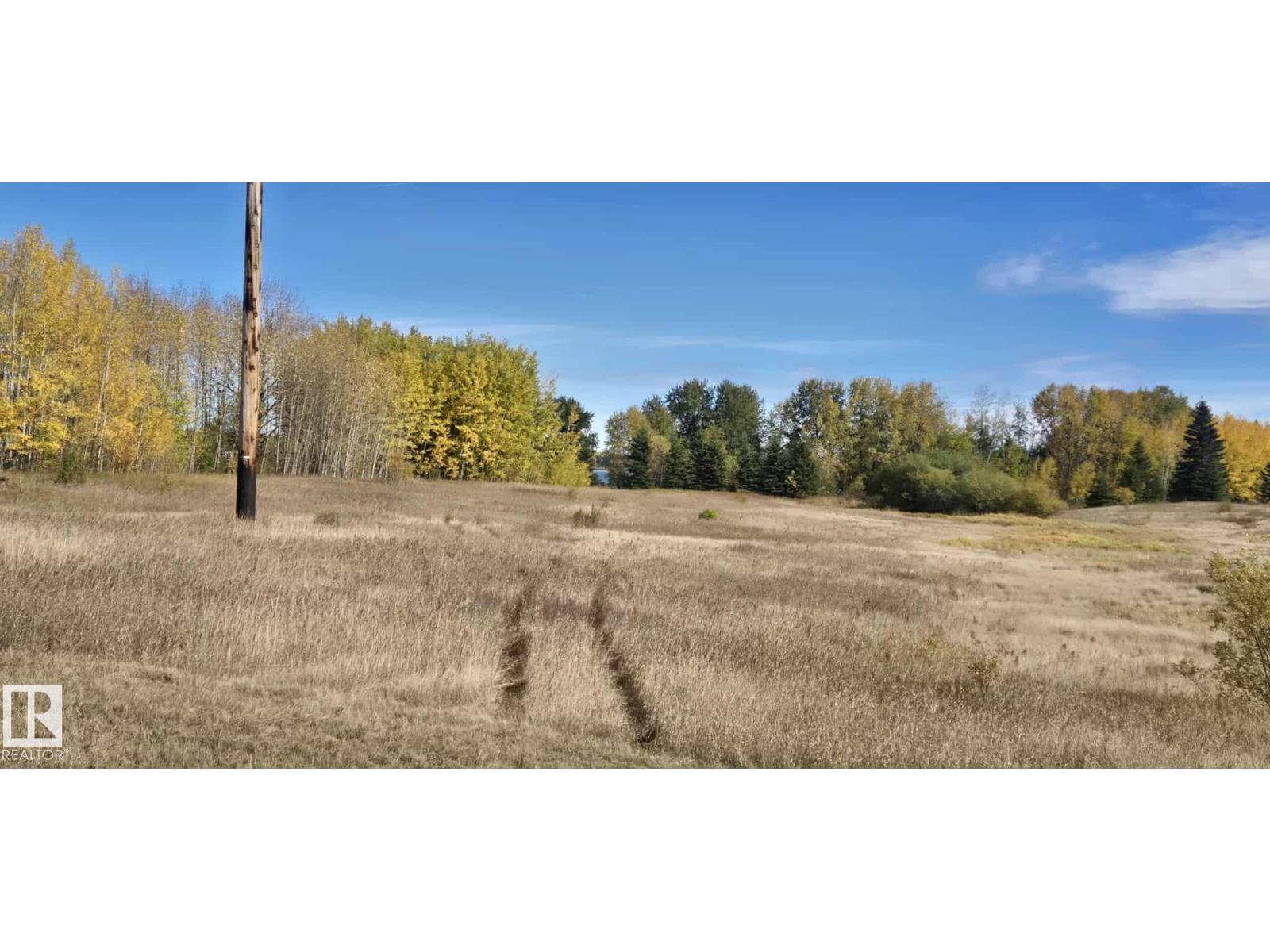 9 Bechthold Bay 104, 191054 Twp 852 Property Photo 2