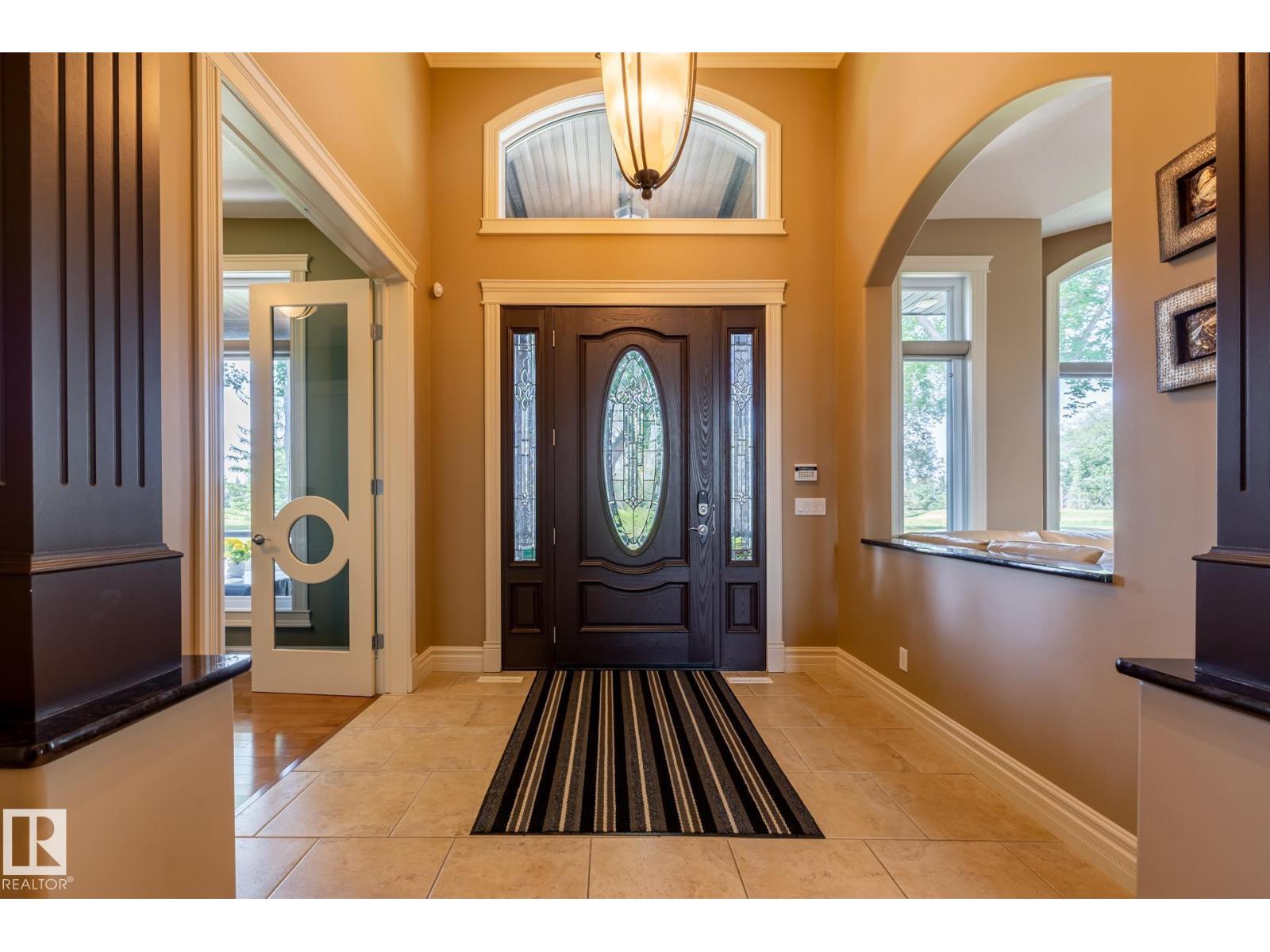 7620 98a Av Nw Property Photo 5