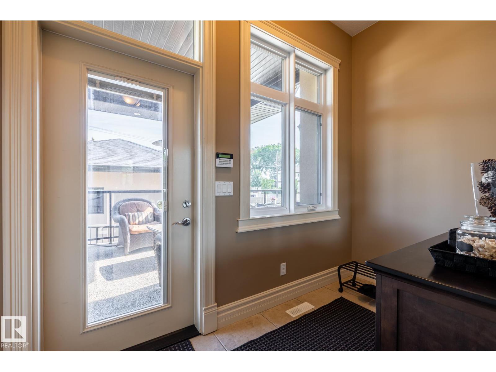 7620 98a Av Nw Property Photo 39