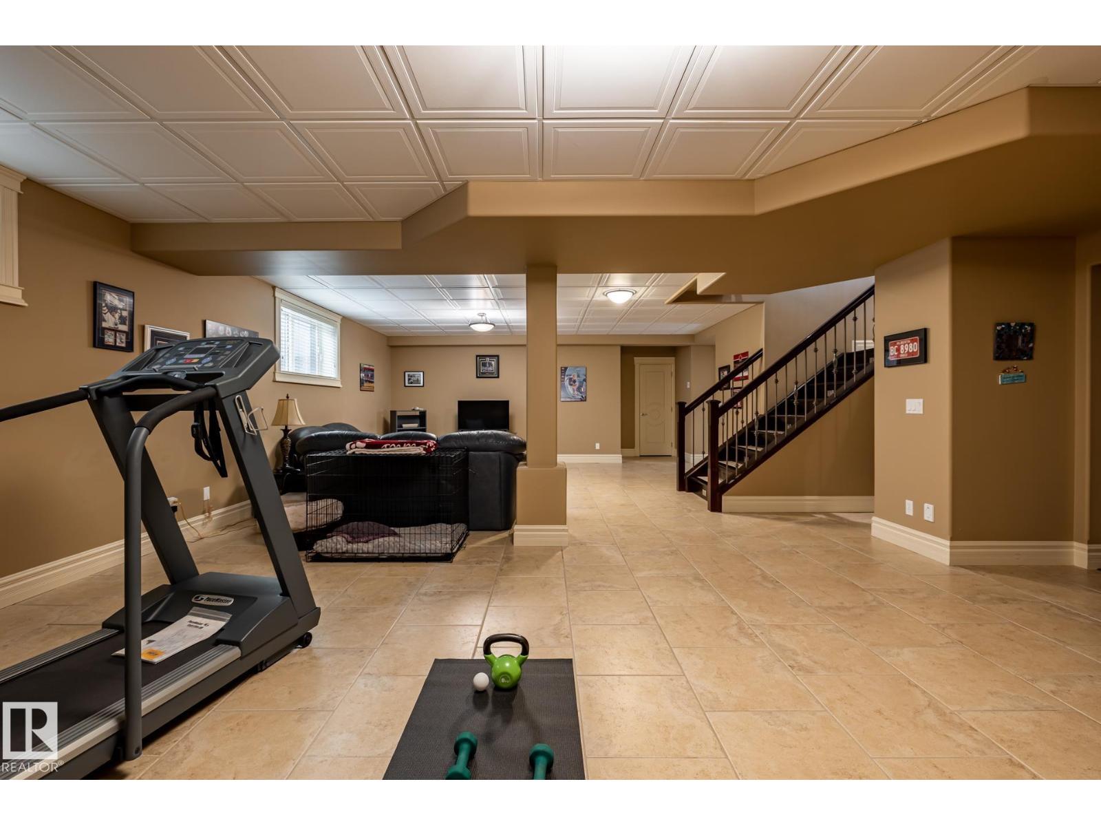 7620 98a Av Nw Property Photo 44