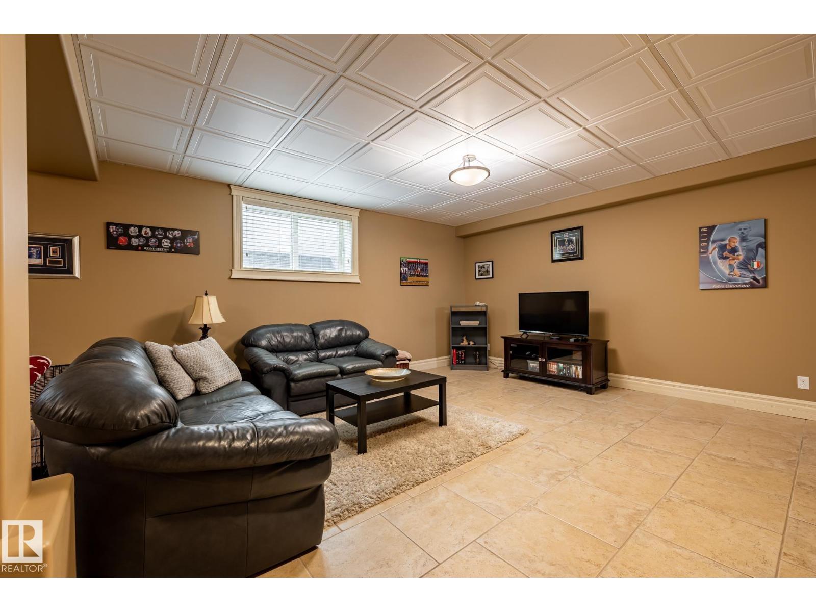 7620 98a Av Nw Property Photo 45