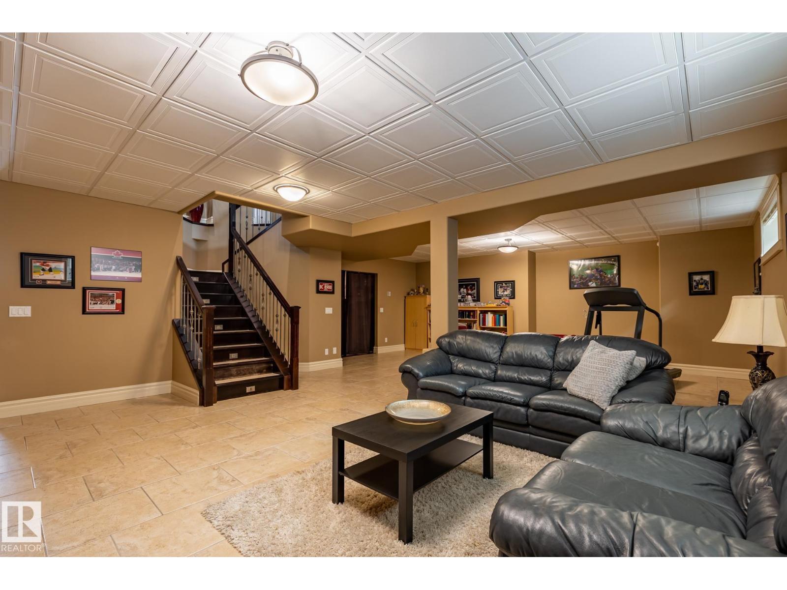 7620 98a Av Nw Property Photo 47