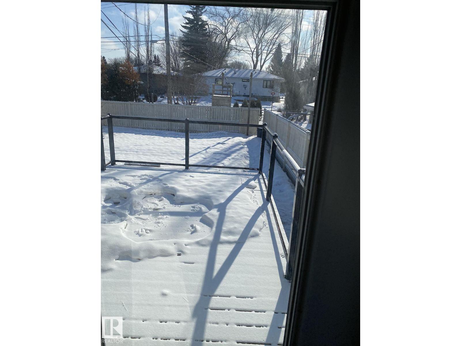 7921 97 Av Nw Property Photo 4